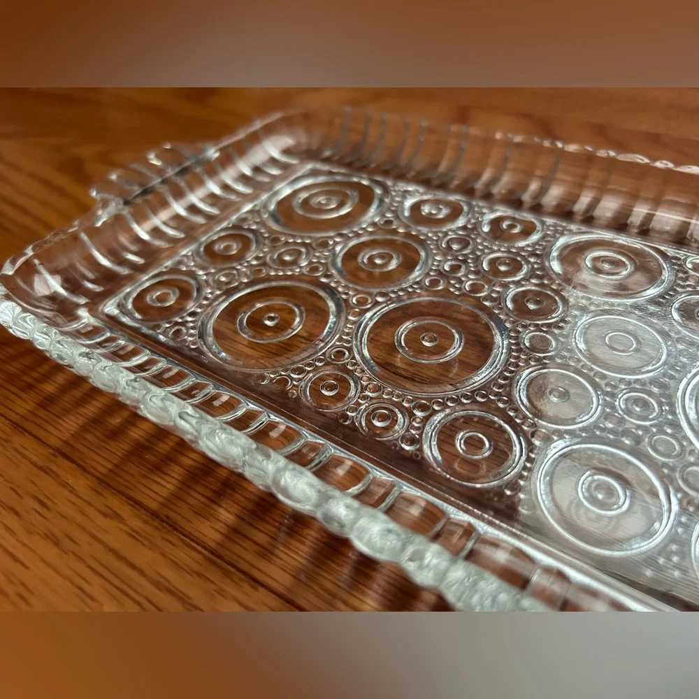 FREE w/ bundle Glass Trinket Tray with Circle Details Excellent used condition